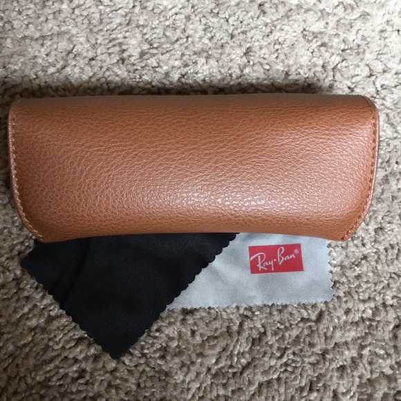Ray-Ban case - Picture 3 of 4